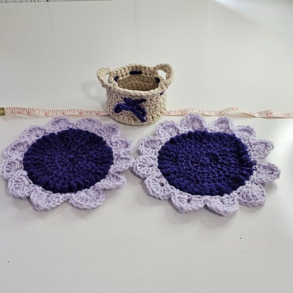 Crochet Flower Coasters with Basket -NEW - Picture 1 of 3